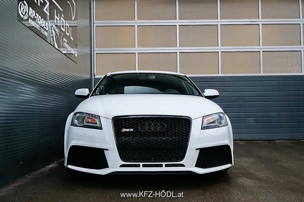 Audi RS3 2,5 TFSI quattro S-tronic Image 3