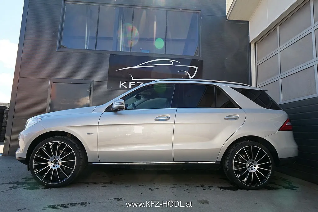 Mercedes-Benz ML 350 BlueTEC 4MATIC Aut. DPF Image 6